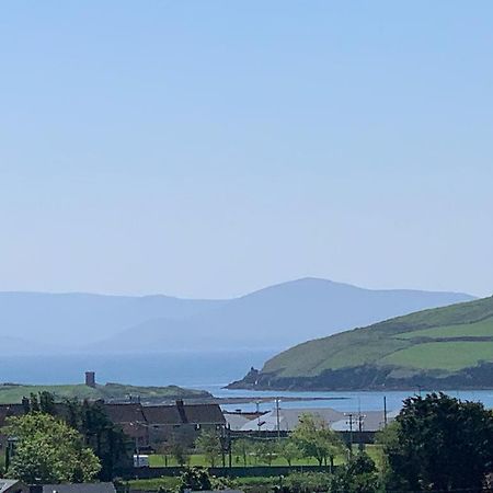 Wonderful Coastal Home In Dingle Town Esterno foto