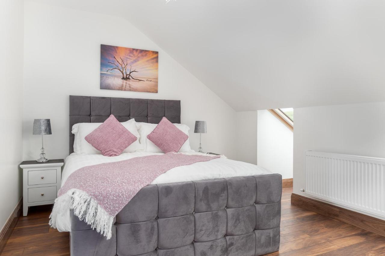 Wonderful Coastal Home In Dingle Town Esterno foto